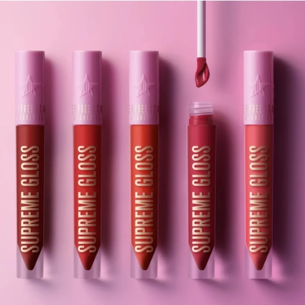 Jeffree Star red rose